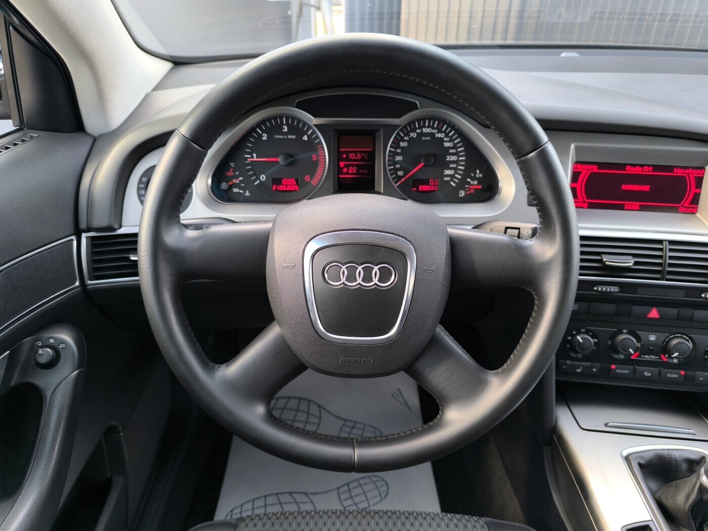 Audi A6