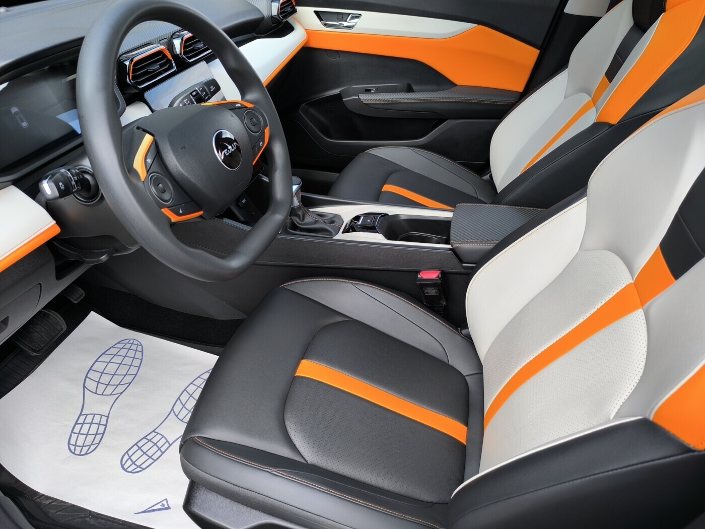 DongFeng Aeolus Shine GS